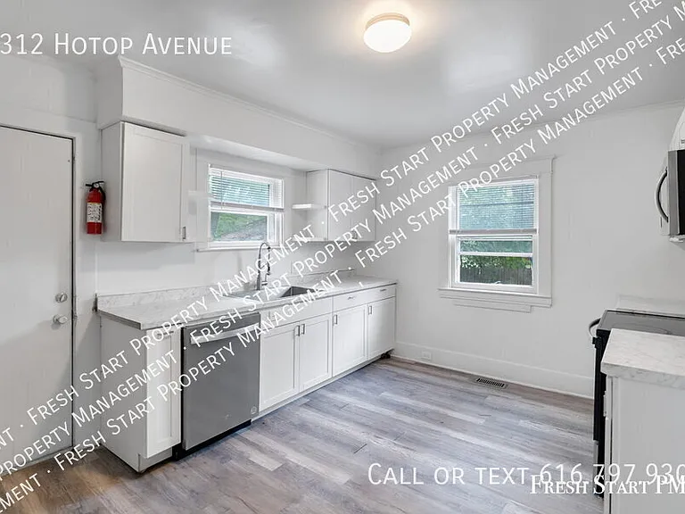 1312 Hotop Ave — Photo 11