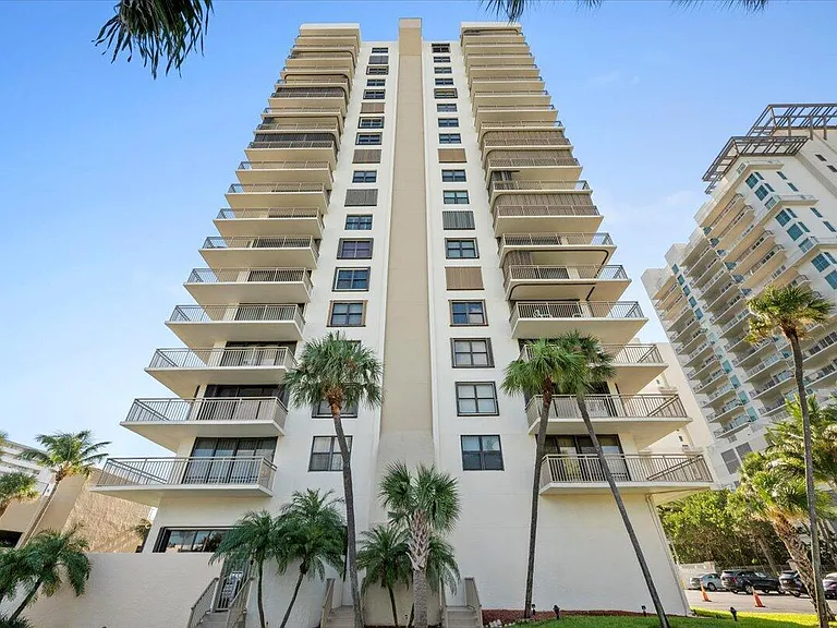 3400 N Ocean Dr #1806 — Photo 36