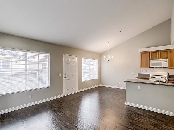 2nd image of 25595 Prospect Ave
