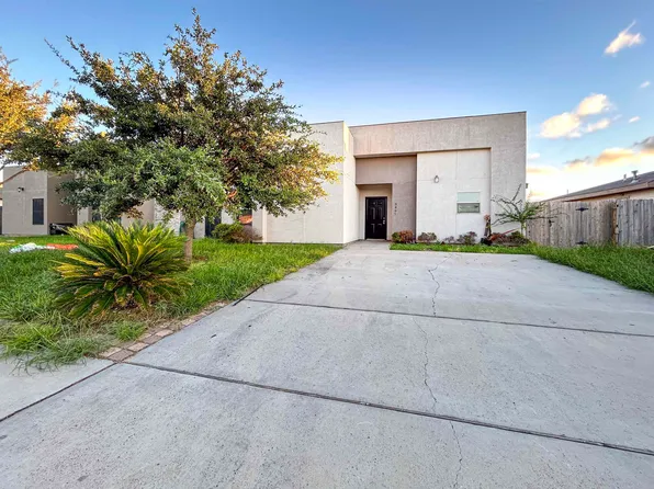 5407 Waco Ct, Laredo, TX 78046