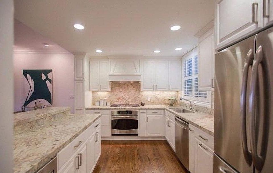 1st image of 2047 Vallejo St
