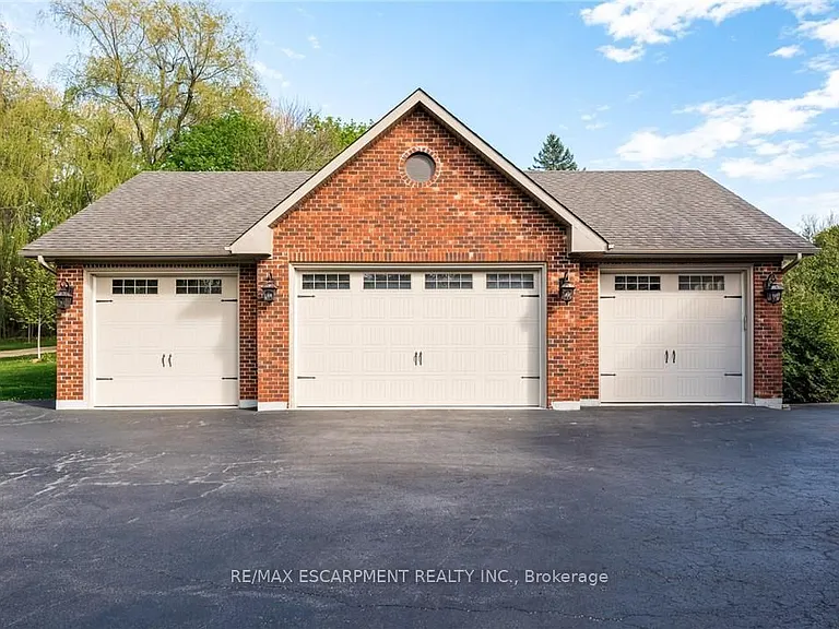 1670 Medad Springs Ct — Photo 5