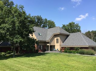 1796 Deer Hill Dr, Hamilton, OH 45013
