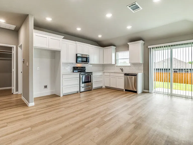 1824 Aleia Cv — Photo 5