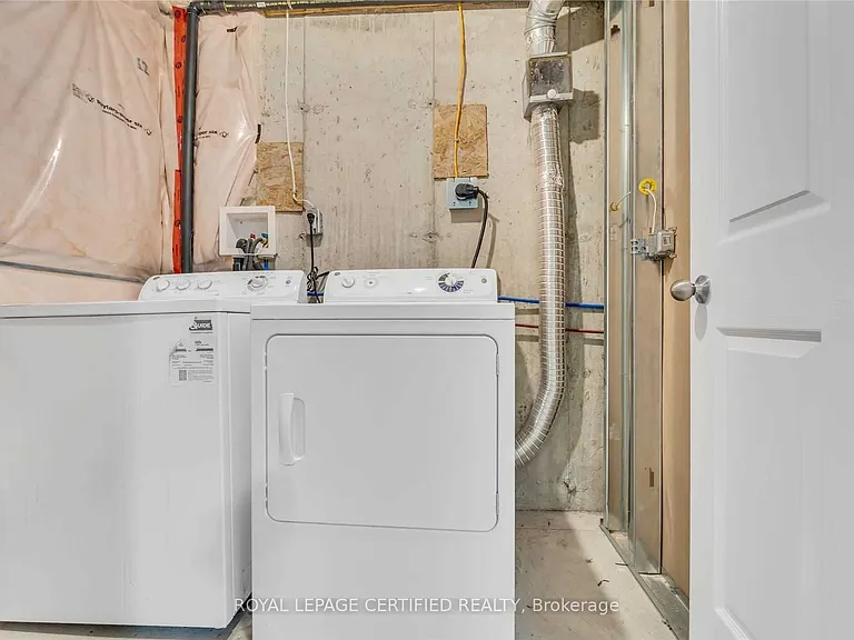 1380 Costigan Rd #17 — Photo 21