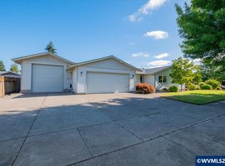 4727 San Francisco Dr NE, Salem, OR 97305