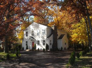 2061 Bustard Rd, Lansdale, PA 19446