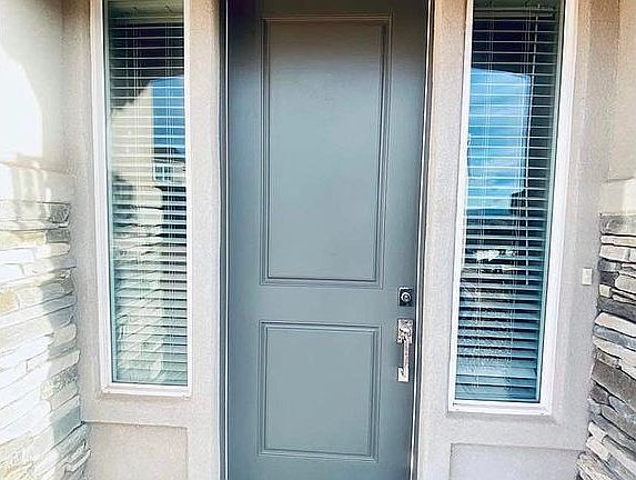 2nd image of 438 Stone Mountain Dr #19