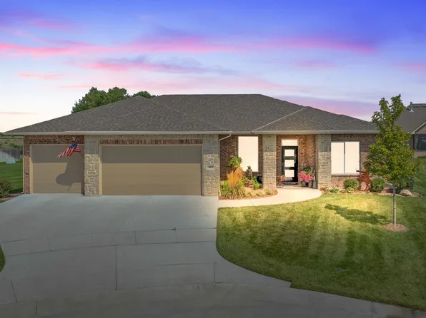 615 N Firefly Ct, Wichita, KS 67235