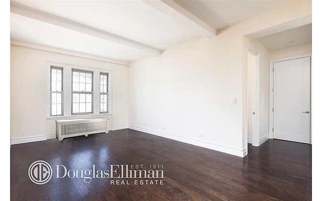 Rented by Douglas Elliman | media 15