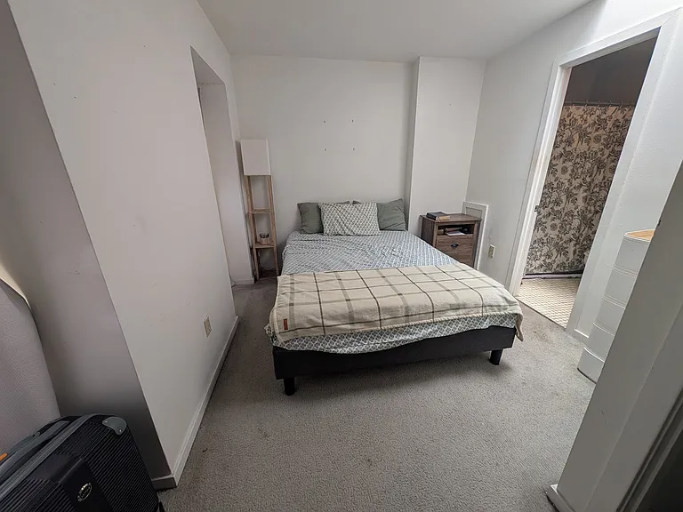 4700 Alden Ave #5 — Photo 7