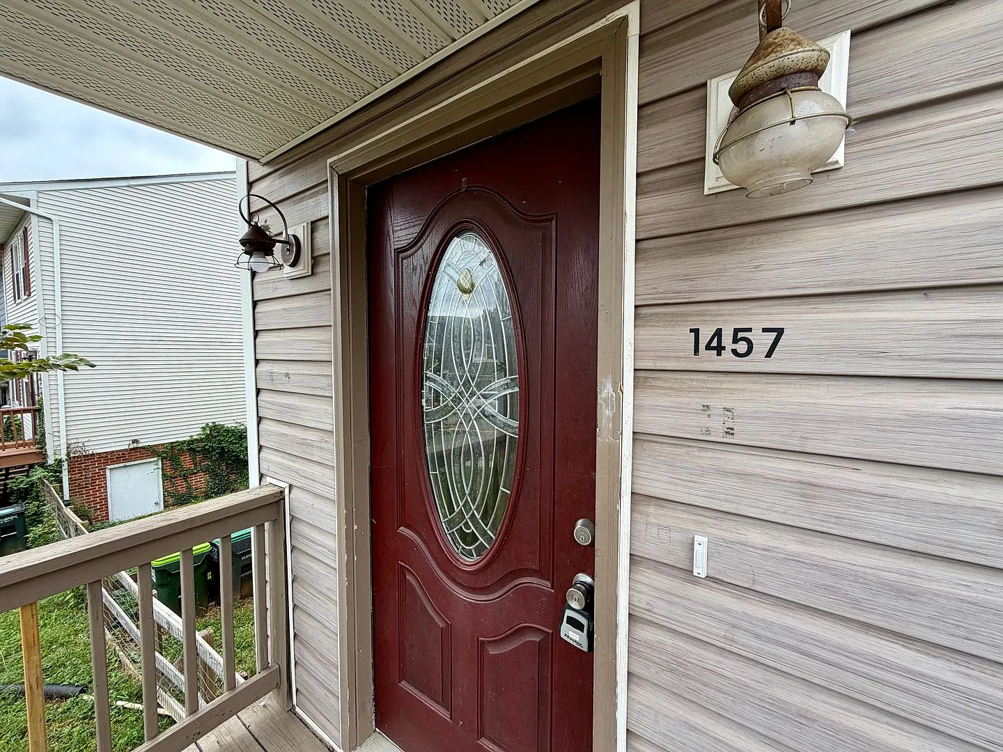 1457 Avon Street - Charming 3 Bedroom Duplex with Fenced Yard! — Photo 4