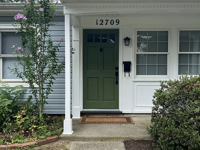 12709 Marquette Ln — Photo 4