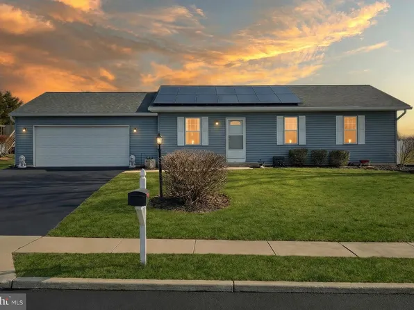 2508 Manor Rd, York, PA 17408