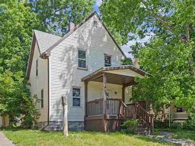 412 16th St SE, Cedar Rapids, IA, 52403
