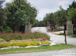 18735 Shadow Canyon Dr, Helotes, TX 78023