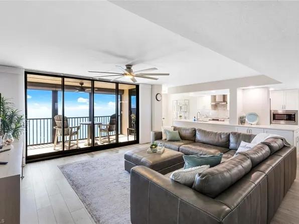 10951 Gulf Shore DR #1202, NAPLES, FL 34108