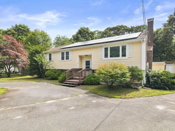 219 Fresh Pond Road, East Falmouth, MA 02536