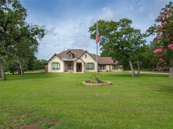 13172 Jackrabbit Ln, Bryan, TX 77808