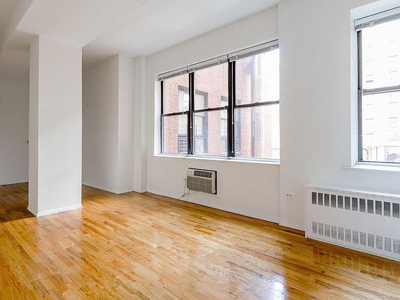 2nd image of 215 W 84th St APT 614