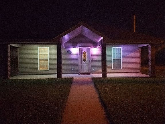 4th image of 333 Daralyn Dr