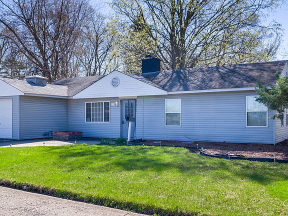 2nd image of 333 Shabbona Dr