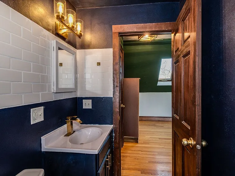 1322 E Dayton St #3 — Photo 9