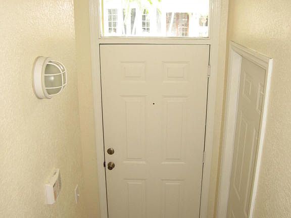 5th image of 1106 Belmont Pl
