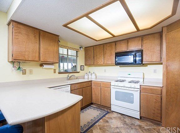 4th image of 9155 E Avenue S8