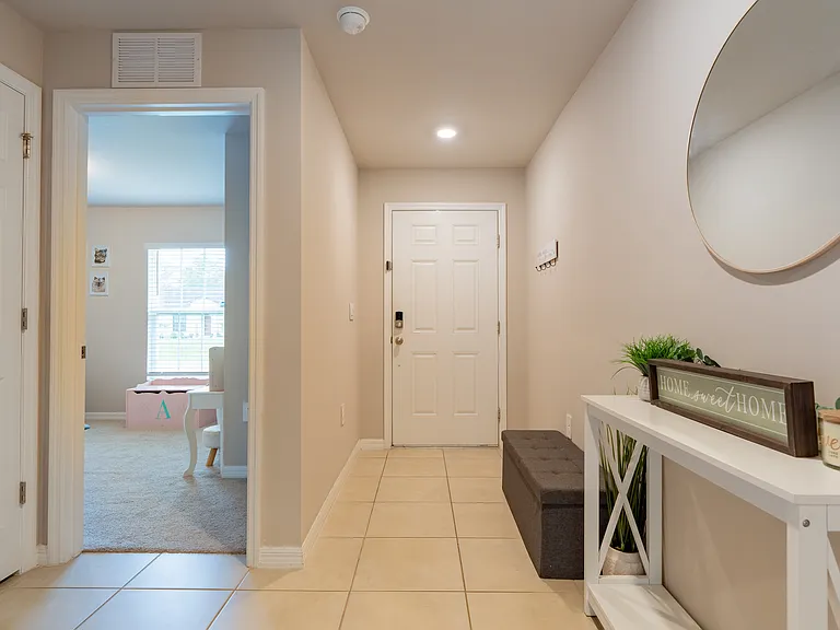 22420 Sacramento Ave — Photo 3