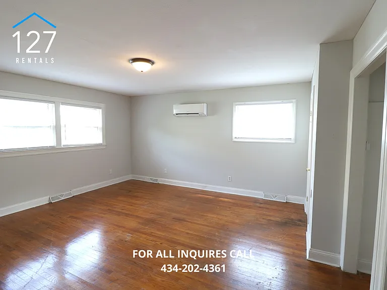 4614 Fairmont Ave #UPPER — Photo 1