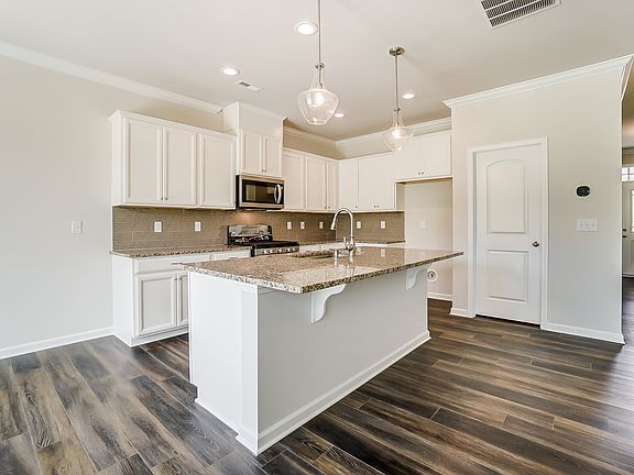 Photo representation of the Gaines plan. Colors, finishes and options will vary.