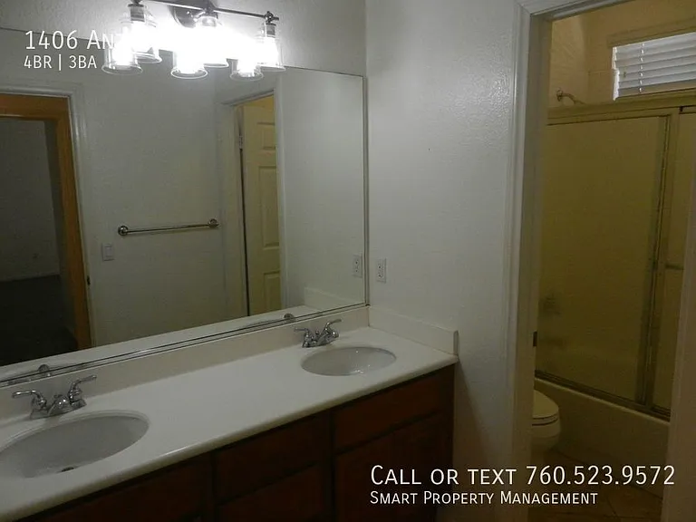 1406 Antioch Ave — Photo 22