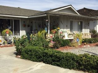 1380 W Whittier Ave, Hemet, CA 92543