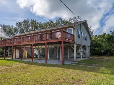 2702 Myrtle St, Edisto Island, SC, 29438