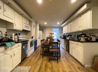 170 Chelsea St #2, Boston, MA 02128