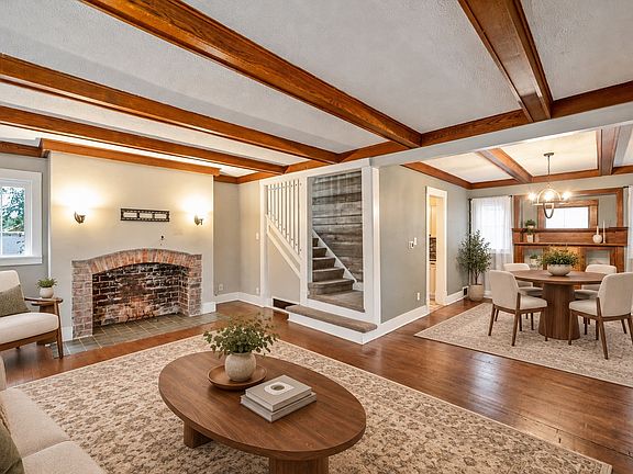 4th image of 746 31st St
