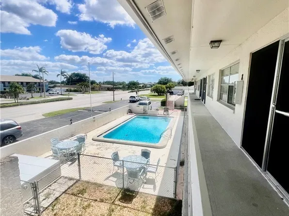 5210 Coronado Pkwy APT 8, Cape Coral, FL 33904
