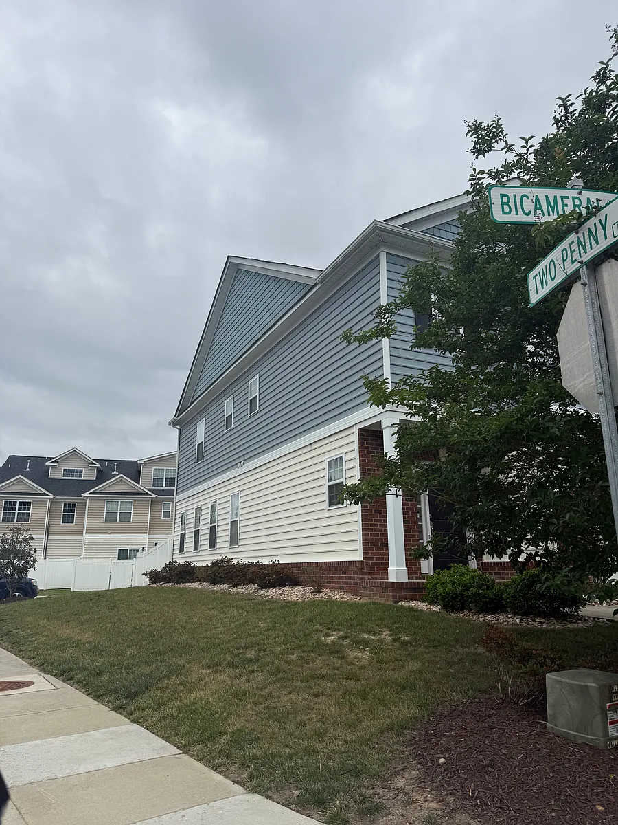 Building Photo - 101 Bicameral Ln