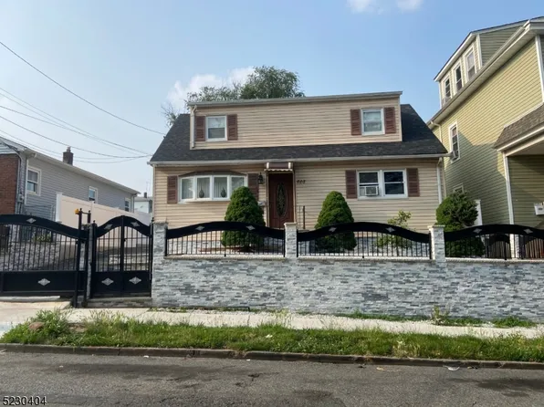 405 9Th Ave, Paterson City, NJ 07514