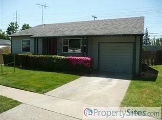 5216 Q St, Sacramento, CA 95819