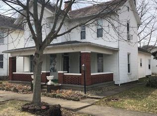 611 Chestnut St, Dresden, OH 43821