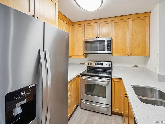 5th image of 3440 Lebon Dr APT 4301