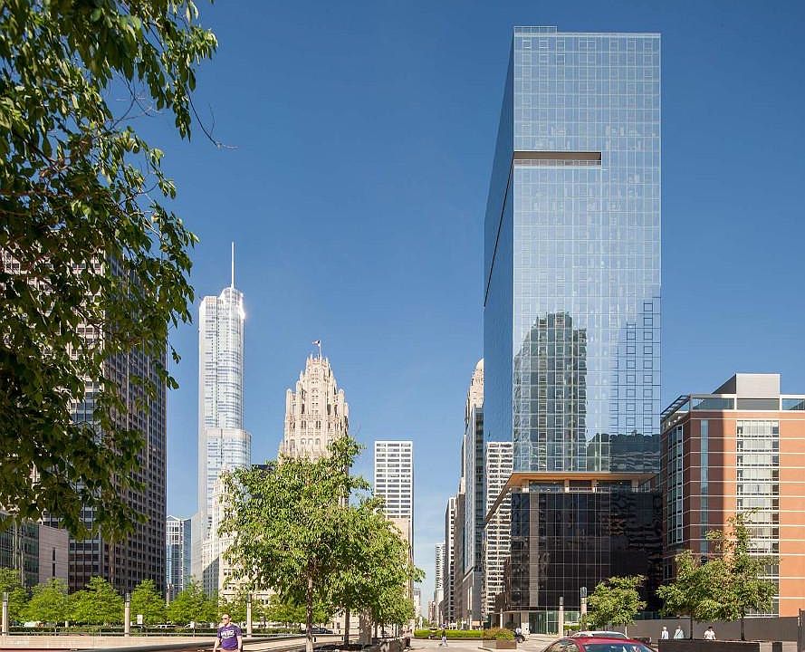 1st image of 202 E Illinois St #14120