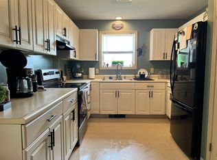 5976 Sodom Hutchings Rd UNIT B, Farmdale, OH 44417