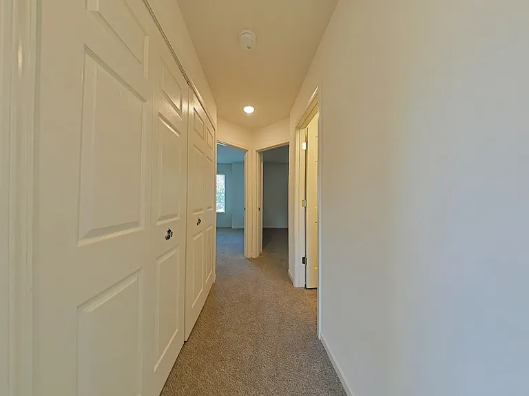 Wellington Place — Photo 126