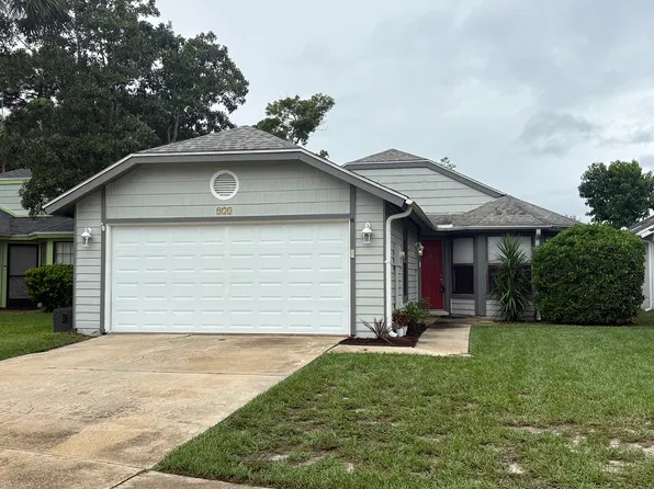971 Belleflower Dr, Port Orange, FL 32127