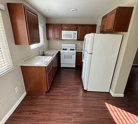 3rd image of 4781 Seminole Dr APT 4