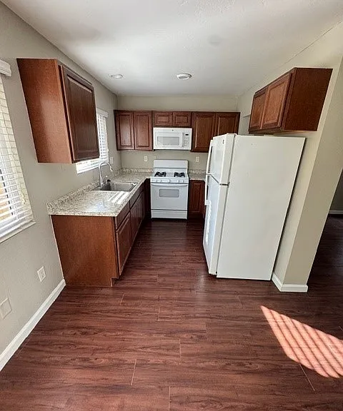 4781 Seminole Dr #4 — Photo 3