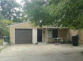 8127 Sandhurst Dr, Houston, TX 77033